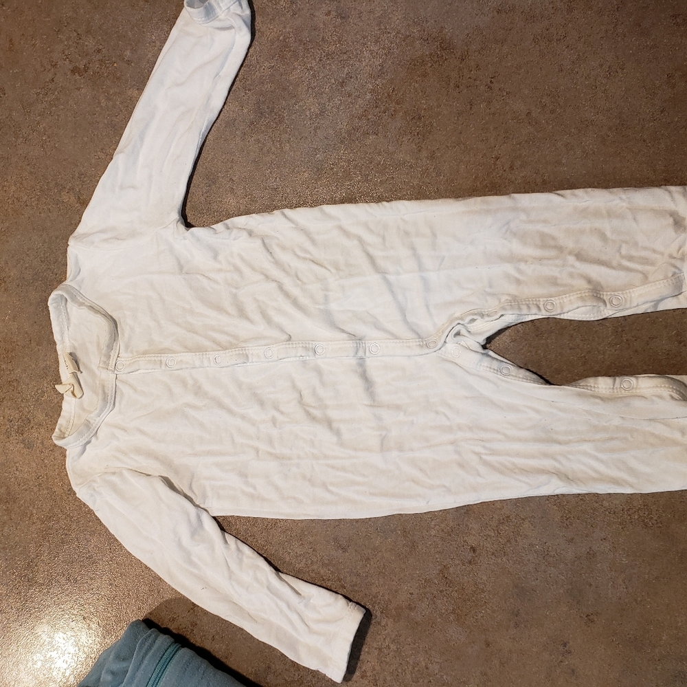 White 12-18 month Kyte Romper